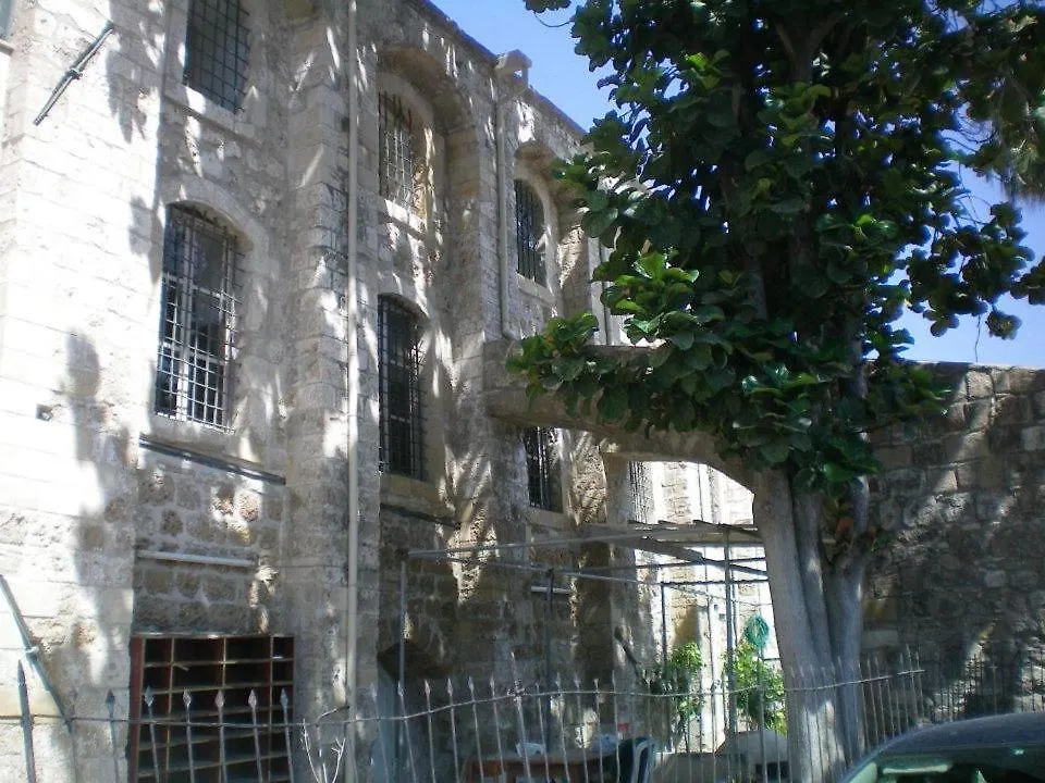 104 Excellent 2 Bed Apartment With Pool View, Ac & Gym! Perivolia 0*,
